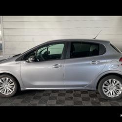 Peugeot 208 PURETECH 82CH S&S BVM5 SIGNATURE occasion - Noisy-le-Grand - photo 2/32