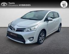 Toyota Verso Cerisé