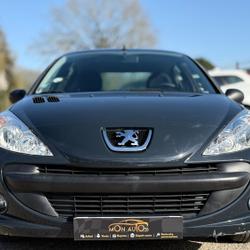 Peugeot 206+ + 1.4 HDI URBAN 70CH BLUE LION TRENDY Guichen