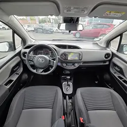 Toyota Yaris 100H FRANCE BUSINESS 5P MY19 Saint-Lumine-de-Clisson