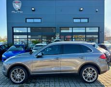 Porsche Cayenne Nouvoitou