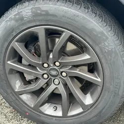 Land Rover Discovery 2.0 TD4 150CH HSE AWD BVA MARK IV M&eacute;rignac