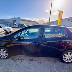 Peugeot 208 1.6 BlueHDi 75ch B&eacute;d&eacute;e