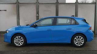 Opel Astra  - photo 1