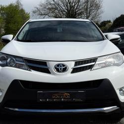 Toyota RAV4 124 D-4D 2WD LOUNGE Guichen