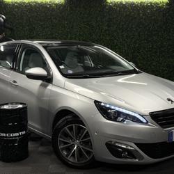 Peugeot 308 II Phase 1 II ALLURE 1.2 130 Cv 1ERE MAIN 61 500 Kms TOIT PANORAMIQUE ATTELLAGE GPS - GARANTIE 1 AN Taverny