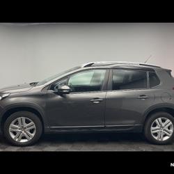 Peugeot 2008 PURETECH 130CH S&S BVM6 SIGNATURE Villeparisis