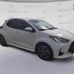 Toyota Yaris 116h Design 5p MY22 Besan&ccedil;on