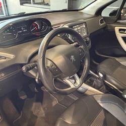 Peugeot 2008 2008 1.6 BlueHDi 100ch S&S BVM5 Urban Cross La Motte-Servolex