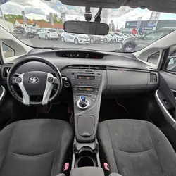Toyota Prius V 136H LOUNGE 17 Saint-Lumine-de-Clisson