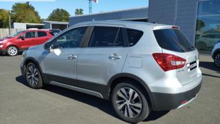 Suzuki S Cross  - Style - photo 2