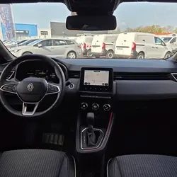 Renault Clio 5 1.6 E-TECH 145CH FULL HYBRID TECHNO - 25 Saint-Lumine-de-Clisson