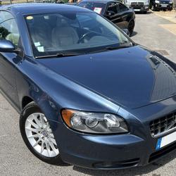 Volvo C70 II CABRIOLET D5 2.4 D 180 Cv BOITE AUTOMATIQUE / INTERIEUR CUIR - GARANTIE 1 AN Taverny