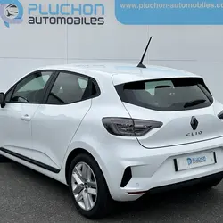 Renault Clio 5 1.6 E-TECH 145CH FULL HYBRID EVOLUTION - 25B Saint-Lumine-de-Clisson