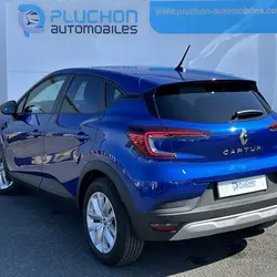 Renault Captur 1.6 E-TECH HYBRIDE 145CH EVOLUTION Saint-Lumine-de-Clisson