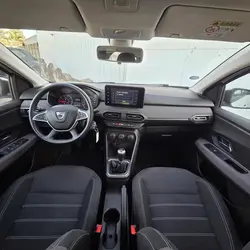 Dacia Sandero 1.0 TCE 90CH CONFORT -22B Saint-Lumine-de-Clisson