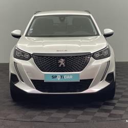 Peugeot 2008 PURETECH 130 S&S EAT8 ALLURE Mont&eacute;vrain