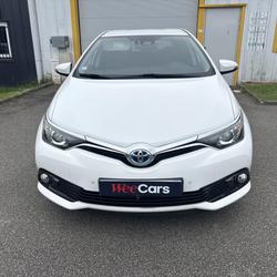 Toyota Auris Hybride 136h - BV CVT BERLINE TechnoLine ( entretien exclusif toyota ) Brest