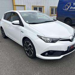 Toyota Auris Hybride 136h - BV CVT BERLINE TechnoLine ( entretien exclusif toyota ) Brest
