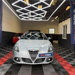 Alfa Romeo Giulietta 2.0 JTDM 170 SUPER TCT BVA - toit ouvrant - boite auto occasion - Brest - photo 2/33