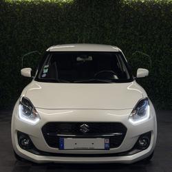 Suzuki Swift IV 1.2 DUALJET HYBRID 83 Cv CVT 17 300 Kms 5 PORTES ECRAN GPS KEYLESS - GARANTIE 1 AN Taverny