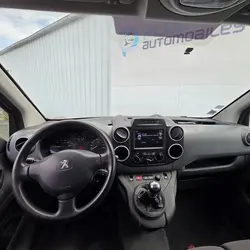 Peugeot Partner STANDARD 1.6 BLUEHDI 120CH S&S PREMIUM PACK Saint-Lumine-de-Clisson