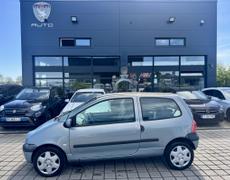 Renault Twingo 1 Nouvoitou
