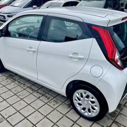 Toyota Aygo 1.0 VVT-i 72ch x-play 5p MY20 Nouvoitou