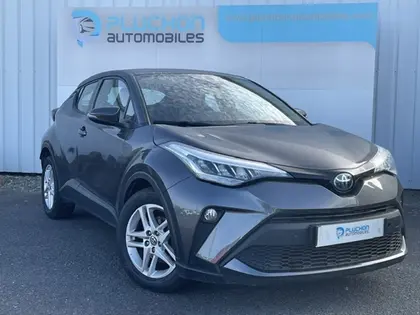 Toyota C-HR - 1.8 HYBRIDE 122CH DYNAMIC BUSINESS E-CVT + PROGRAMME BEYOND ZERO ACADEMY - 20 990 €