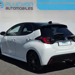 Toyota Yaris 116H COLLECTION 5P MY22 Saint-Lumine-de-Clisson