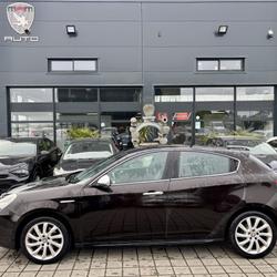 Alfa Romeo Giulietta 1.4i 170CH TURBO TURISMO Bio&eacute;thanol Nouvoitou