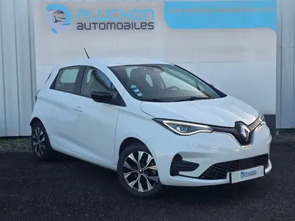 Renault Zoe - E-TECH EVOLUTION CHARGE NORMALE R110 - 22B - 17 490 €