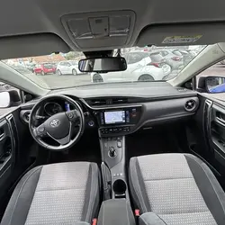 Toyota Auris HSD 136H TENDANCE occasion - Saint-Lumine-de-Clisson - photo 2/20