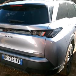 Peugeot 5008 1.2i Hybrid -145 - BV e-DCS6 Allure + PACK PANORAMIQUE Rennes