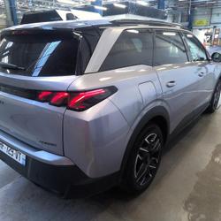 Peugeot 5008 1.2i Hybrid -145 - e-DCS6 GT + options occasion - Bonchamp-l&egrave;s-Laval - photo 3/9