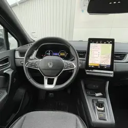 Renault Captur 1.8 E-TECH FULL HYBRID 160CH TECHNO - 26 occasion - Saint-Lumine-de-Clisson - photo 2/19