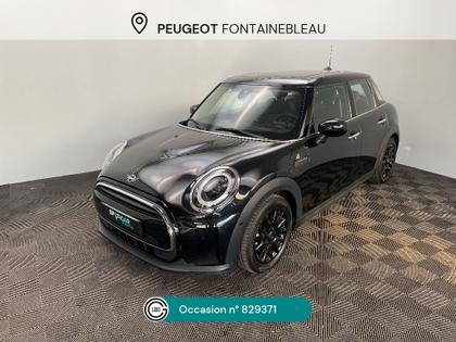 Mini Cooper - MINI HATCH 5 PORTES F55 LCI II HATCH 5 PORTES COOPER 136 CH DKG7 ESSENTIAL - 23 480 €