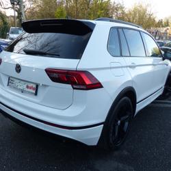 Volkswagen Tiguan 1.6 TDI 115CH R-LINE BVM6 Mont&eacute;vrain