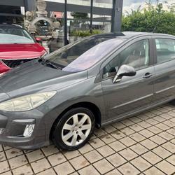 Peugeot 308 Phase 2 1.6 HDI 112 PREMIUM PACK BMP6 Nouvoitou