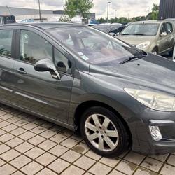 Peugeot 308 Phase 2 1.6 HDI 112 PREMIUM PACK BMP6 Nouvoitou