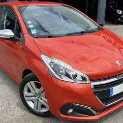 Peugeot 208 PHASE 2 STYLE 1.2 82 Cv ECRAN TACTILE / APPLE & ANDROID 5 PORTES - GARANTIE 1 AN Taverny