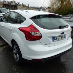 Ford Focus 1.0 SCTI 100CH ECOBOOST STOP&START TREND 4P Mont&eacute;vrain