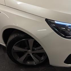 Peugeot 308 II Phase 2 II PHASE 2 STYLE 1.2 TURBO 110 Cv ECRAN TACTILE / CRIT AIR 1 - GARANTIE 1 AN Taverny