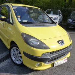 Peugeot 1007 1.4 SPORTY 2-TRONIC Mont&eacute;vrain