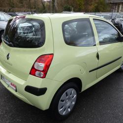 Renault Twingo 2 1.2 LEV 16V 75CH AUTHENTIQUE Mont&eacute;vrain