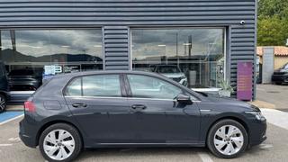 Volkswagen Golf 8  - photo 3