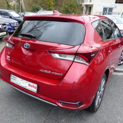 Toyota Auris HSD 136H DYNAMIC BUSINESS Mont&eacute;vrain