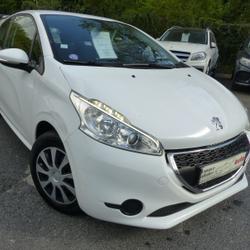 Peugeot 208 1.0 PURETECH ACTIVE 3P Mont&eacute;vrain