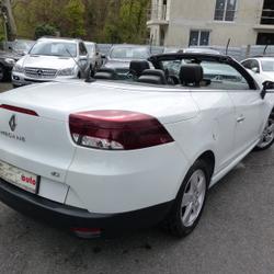 Renault Megane CC 1.5 DCI 110CH FAP ECO&sup2; Mont&eacute;vrain