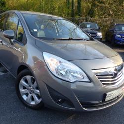 Opel Meriva 1.7 CDTI100 FAP COSMO BA Mont&eacute;vrain
